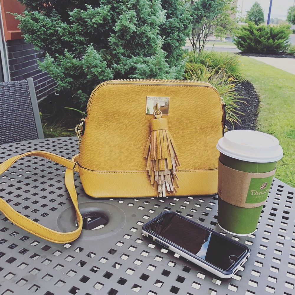 Yellow Madden girl crossbody purse